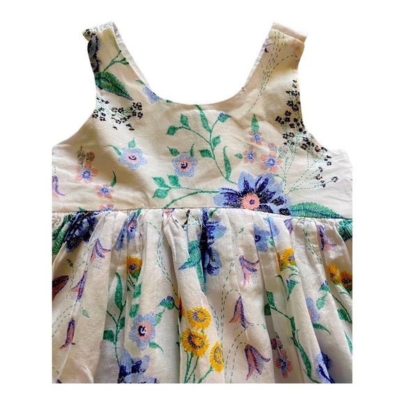 OLD NAVY-WHITE FLORAL DRESS-18-24 MONTHS - Picture 2 of 7